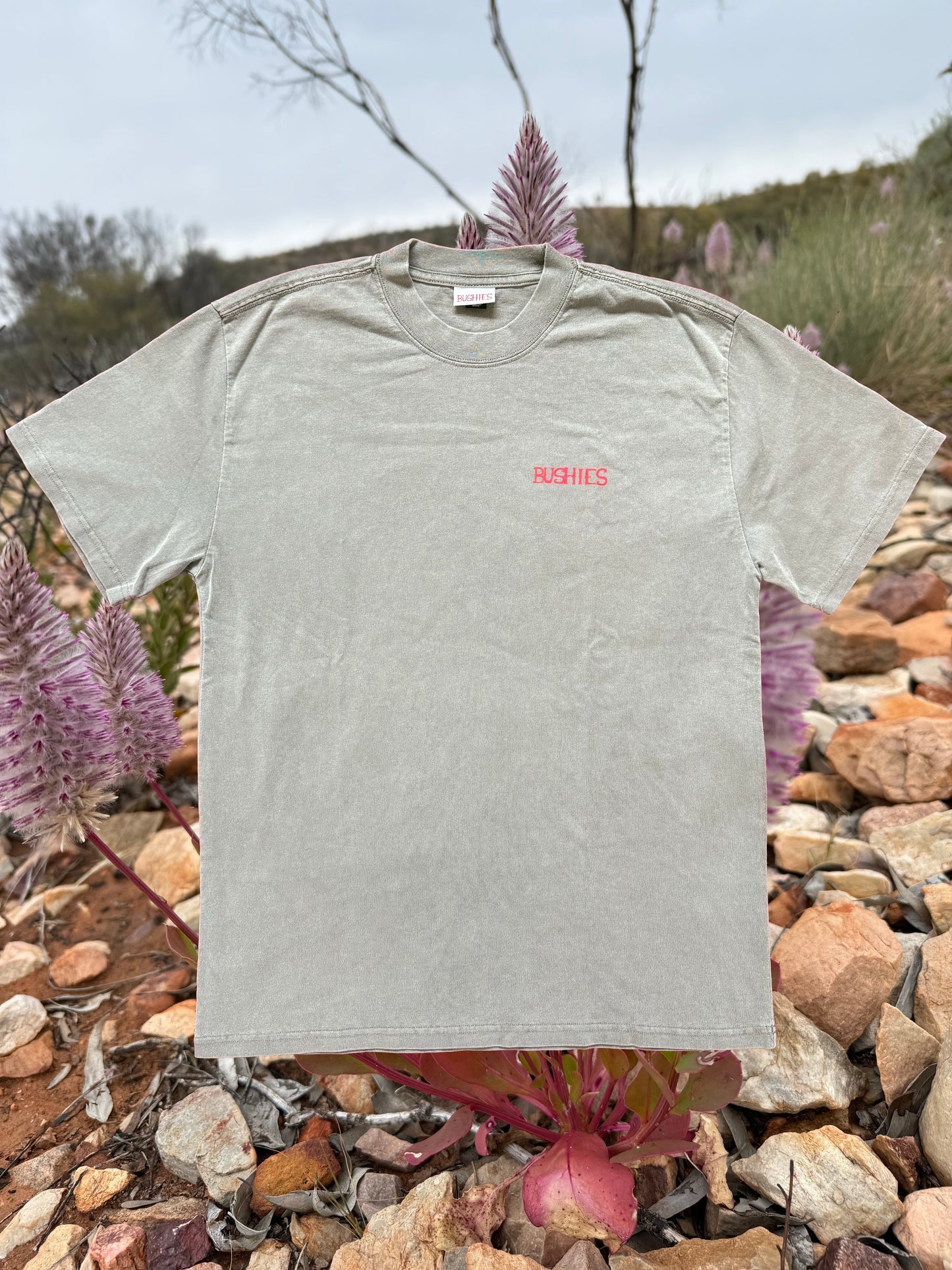 Bushies "Red-belly Black Snake" Tee - Storm Cloud Grey
