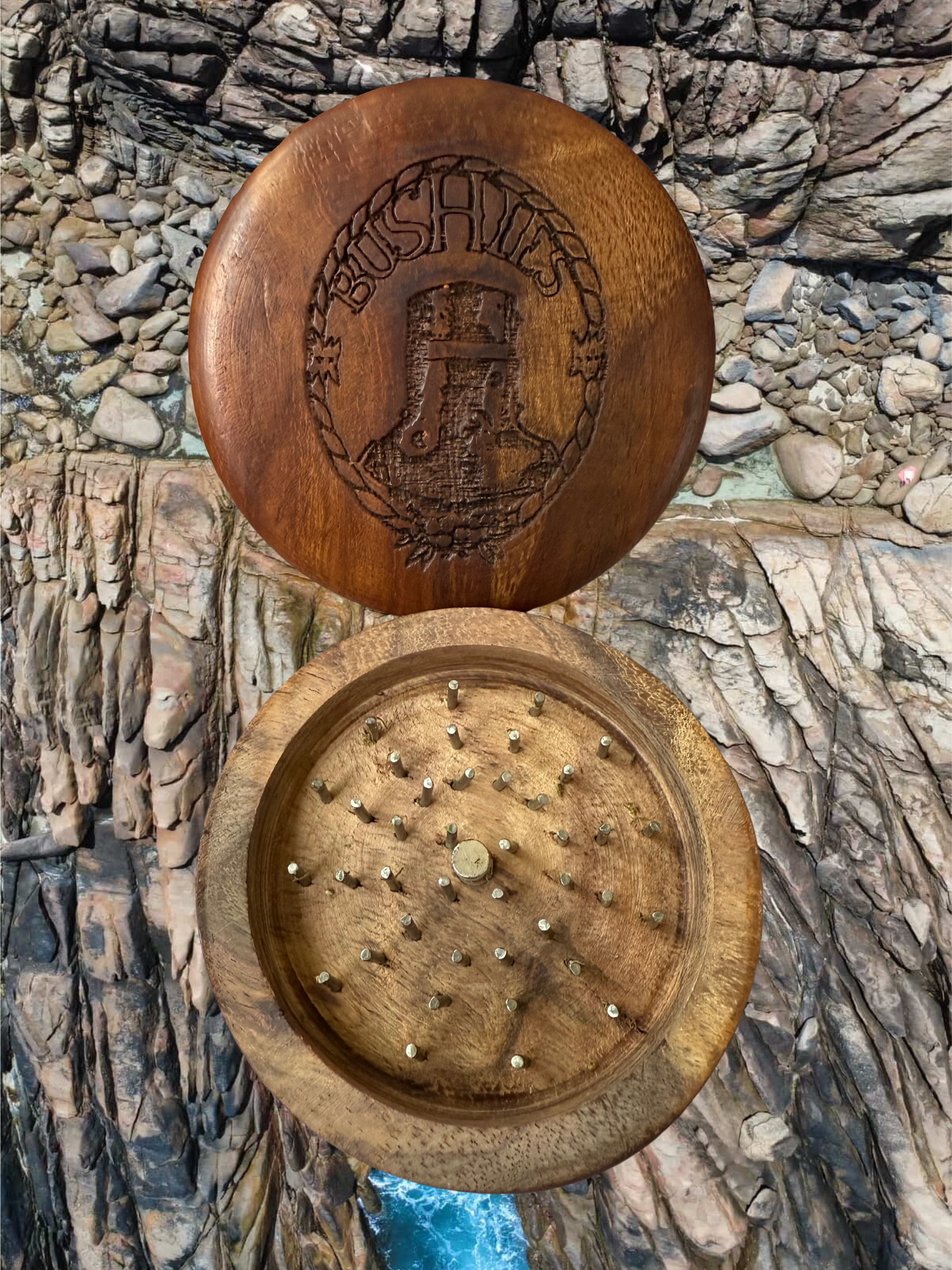 "Bushhead" Herb Grinder